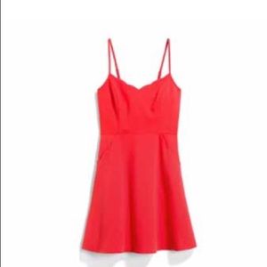 Market & Spruce Scalloped dress